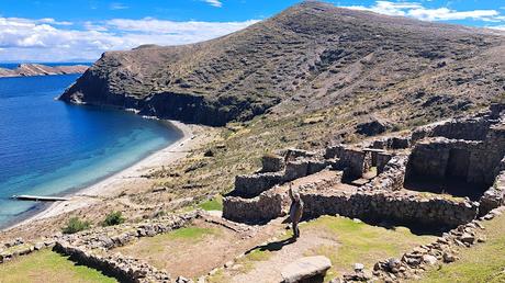 BOLIVIA : LAS ISLAS DEL SOL Y LA LUNA EN EL LAGO TITICACA BOLIVIA : LAS ISLAS DEL SOL Y LA LUNA EN EL LAGO TITICACA
