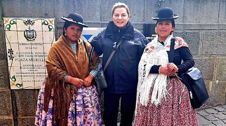 BOLIVIA: LA PAZ, LA CIUDAD SUMERGIDA EN UNA CALDERA BOLIVIA: LA PAZ, LA CIUDAD SUMERGIDA EN UNA CALDERA
