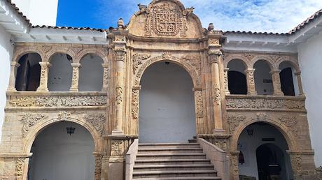 BOLIVIA: LA PAZ, LA CIUDAD SUMERGIDA EN UNA CALDERA BOLIVIA: LA PAZ, LA CIUDAD SUMERGIDA EN UNA CALDERA