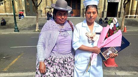 BOLIVIA: LA PAZ, LA CIUDAD SUMERGIDA EN UNA CALDERA BOLIVIA: LA PAZ, LA CIUDAD SUMERGIDA EN UNA CALDERA