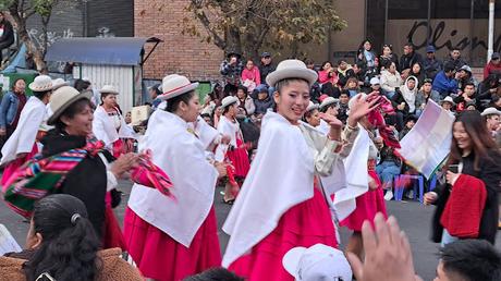 BOLIVIA: LA FIESTA DEL GRAN PODER EN LA PAZ BOLIVIA: LA FIESTA DEL GRAN PODER EN LA PAZ