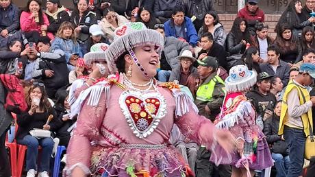 BOLIVIA: LA FIESTA DEL GRAN PODER EN LA PAZ BOLIVIA: LA FIESTA DEL GRAN PODER EN LA PAZ