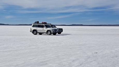 BOLIVIA : EL SALAR DE UYUNI BOLIVIA : EL SALAR DE UYUNI