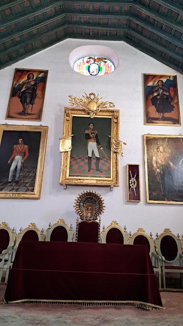 BOLIVIA : LA CIUDAD BLANCA DE SUCRE BOLIVIA : LA CIUDAD BLANCA DE SUCRE