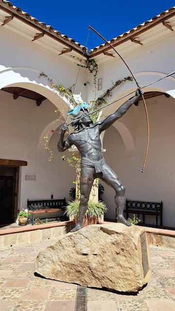 BOLIVIA : LA CIUDAD BLANCA DE SUCRE BOLIVIA : LA CIUDAD BLANCA DE SUCRE