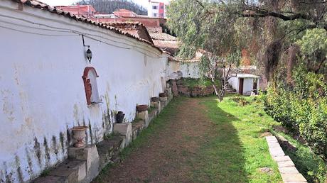 BOLIVIA : LA CIUDAD BLANCA DE SUCRE BOLIVIA : LA CIUDAD BLANCA DE SUCRE