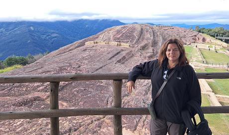 BOLIVIA: EL FUERTE DE SAMAIPATA BOLIVIA: EL FUERTE DE SAMAIPATA