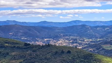 BOLIVIA: EL FUERTE DE SAMAIPATA BOLIVIA: EL FUERTE DE SAMAIPATA