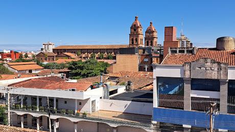 BOLIVIA : LLEGADA A SANTA CRUZ BOLIVIA : LLEGADA A SANTA CRUZ