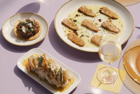 La divertida terraza Bonavista corona el Hotel Moxy con cócteles y cocina a la fresca La divertida terraza Bonavista corona el Hotel Moxy con cócteles y cocina a la fresca