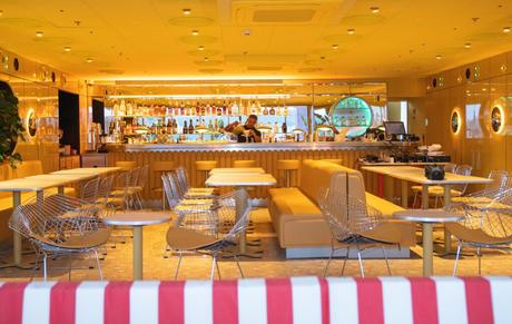 La divertida terraza Bonavista corona el Hotel Moxy con cócteles y cocina a la fresca La divertida terraza Bonavista corona el Hotel Moxy con cócteles y cocina a la fresca