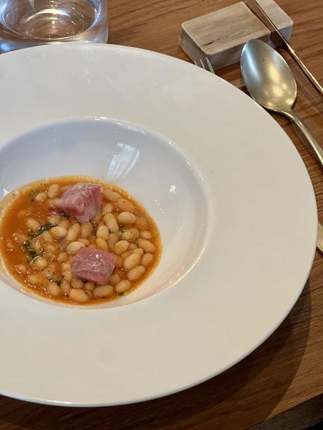 Rafa Zafra firma el exclusivo menú del Village del Salón Náutico de Barcelona 2025: alta cocina con alma marinera