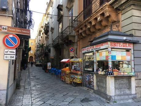 Recorriendo las calles de Monreale, en Palermo. IMG_3411.JPG