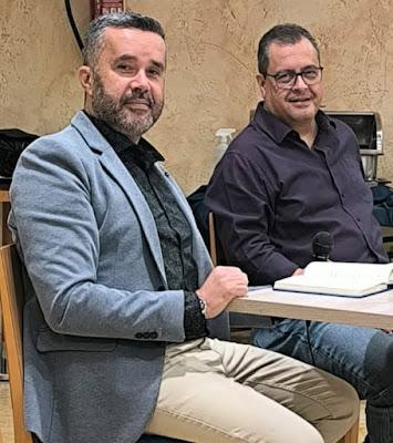 GOMES Y CÍA EN EL COLOQUIO DE LOS PERROS GOMES Y CÍA EN EL COLOQUIO DE LOS PERROS