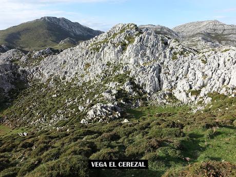 Asiegu-Picu Tiedu-La Cabeza Ubena-Tornallás