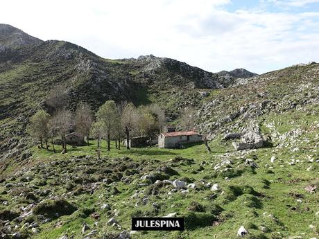 Asiegu-Picu Tiedu-La Cabeza Ubena-Tornallás