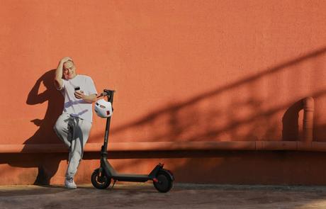 ¿Tienes un Scooter Eléctrico? Conoce la nueva regulación para estos vehículos en Chile ¿Tienes un Scooter Eléctrico? Conoce la nueva regulación para estos vehículos en Chile