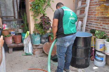 Ayuntamiento de Soledad refuerza entrega de agua potable gratuita en colonias del municipio