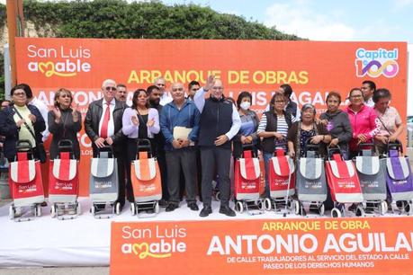 Continuará la ruta del progreso con la pavimentación de calles en San Luis Capital: alcalde Galindo Continuará la ruta del progreso con la pavimentación de calles en San Luis Capital: alcalde Galindo