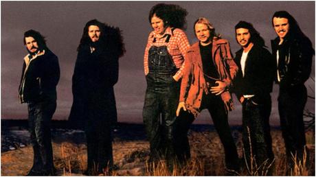 La Efémera Existencia: Un Viaje con 'Dust In The Wind' de Kansas