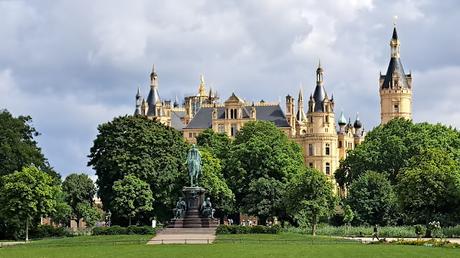 ALEMANIA : EL CASTILLO DE SCHWERIN ALEMANIA : EL CASTILLO DE SCHWERIN