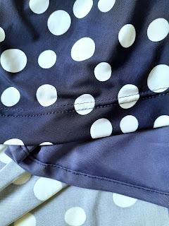 °•°•°• LUNARES •°•°•°