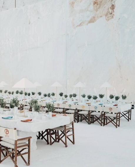 Una cena tallada en mármol: Kith x Armani en Carrara