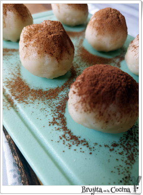 Bolitas de leche de almedras