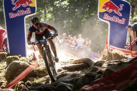 Martín Vidaurre protagonizó una gran remontada en la Copa del Mundo UCI en Francia Martín Vidaurre protagonizó una gran remontada en la Copa del Mundo UCI en Francia