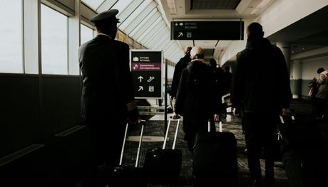 Datos de turismo: 55 millones de visitantes internacionales, un 4,1% más aviones aeropuertos maletas