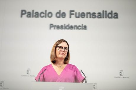 EL PSOE de Toledo reprocha que Velázquez «se haya ido a China sin convocar el Debate del Estado del Municipio»