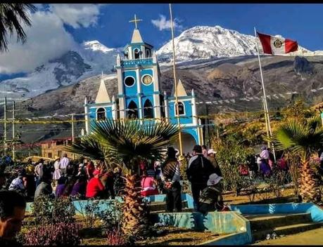 🌸 Fiesta Costumbrista en Homenaje a la Virgen Santa Rosa de Musho – Yungay 🌸 Fiesta Costumbrista en Homenaje a la Virgen Santa Rosa de Musho – Yungay