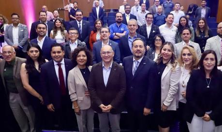 Gobierno Municipal e Industriales Potosinos refuerzan alianza por el desarrollo económico