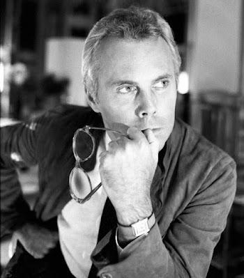 Giorgio Armani, fallecimiento, moda italiana, moda de lujo, alfombra roja, moda Hollywood, historia moda, alta costura, Emporio Armani,obituario, ícono moda, elegancia atemporal, noticias moda, marcas lujo, moda, filosofía moda,