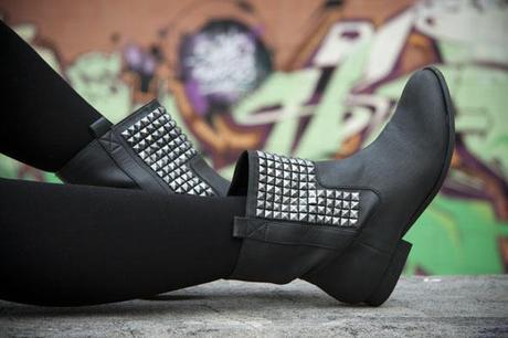 Total Black Total Black