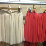 faldas-plisse bershka palo-rosa