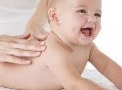 Cómo hacer masajes cara espalda bebé