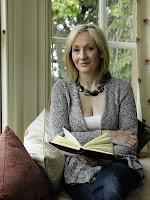 J.K. Rowling volverá con nueva novela para adultos