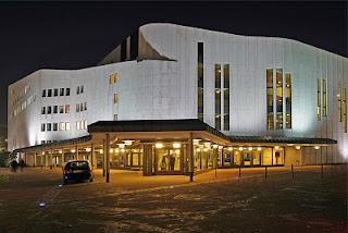 Otra charla de Oíza: Mies vs Aalto