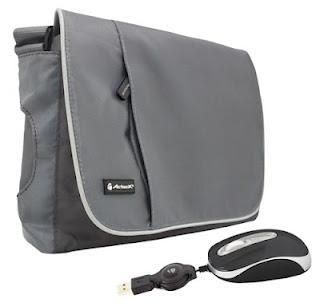 Transporta y guarda todo los que necesites para tu netbook con el Messenger Kit de Acteck
