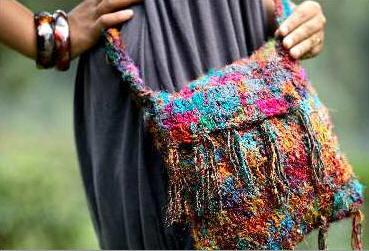 Earth Divas: Ecofriendly handbags for ecofriendly moms