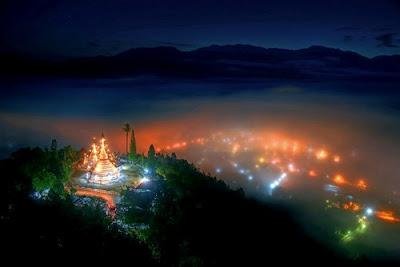 Ciudades conquistadas por la niebla - Wat Phra That Doi Kong Mu