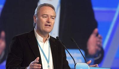 “Es el pueblo –gritan los estudiantes valencianos–, no el enemigo”.