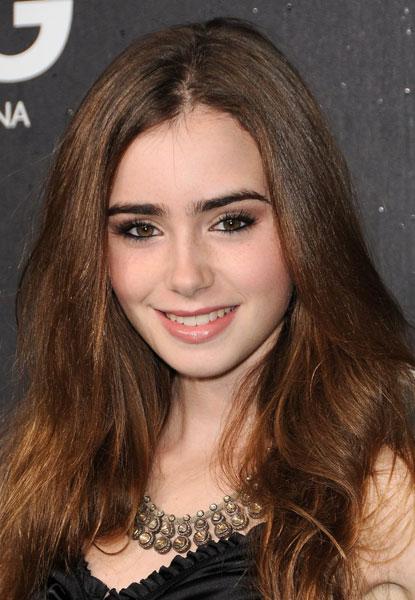 Lily Collins estará en Rosaline