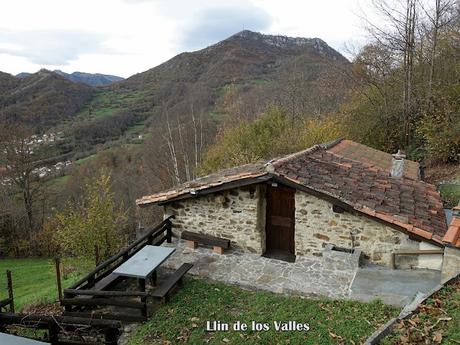 Campo de Caso-El Piqueru-Veneros