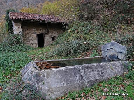 Campo de Caso-El Piqueru-Veneros Campo de Caso-El Piqueru-Veneros