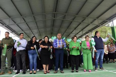 Alcalde Navarro Muñiz entrega infraestructura educativa a telesecundaria en El Zapote