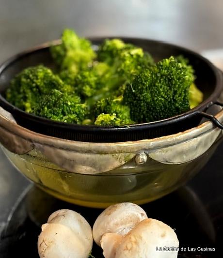 Brócoli, Champiñones y Velouté de Bacon