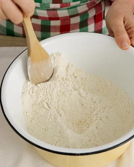 focaccia mezclar masa