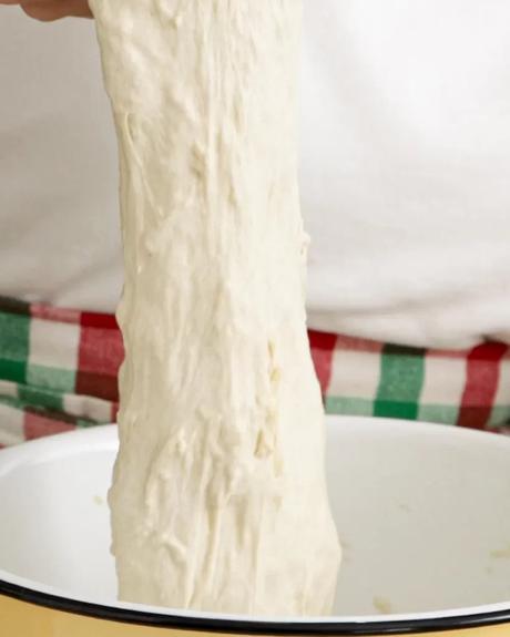 estirar y plegar masa